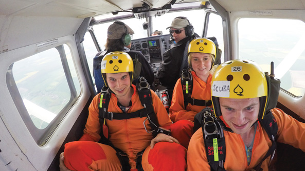 Solo Skydive Students